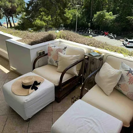 Cala Bona - Beachfront Apartment *