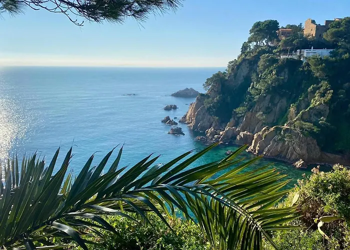 Cala Bona - Beachfront Blanes