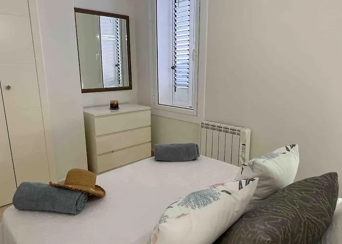 Apartament Cala Bona - Beachfront *